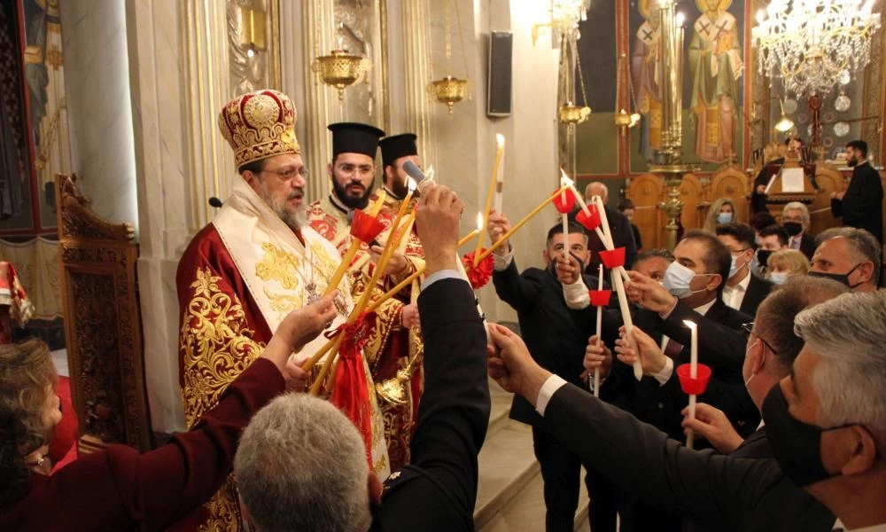 Η Ακολουθία της Αναστάσεως στον Μητροπολιτικό Ναό Καλαμάτας